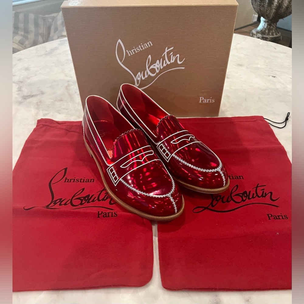Christian Louboutin NIB Red Patent Leather Mocalaureat  Loafers. STUNNING